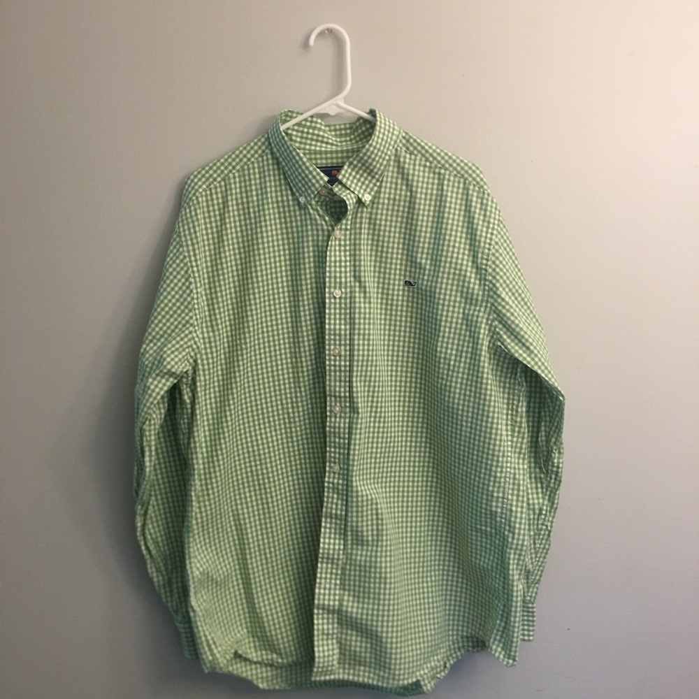 Men’s Vineyard Vines shirt